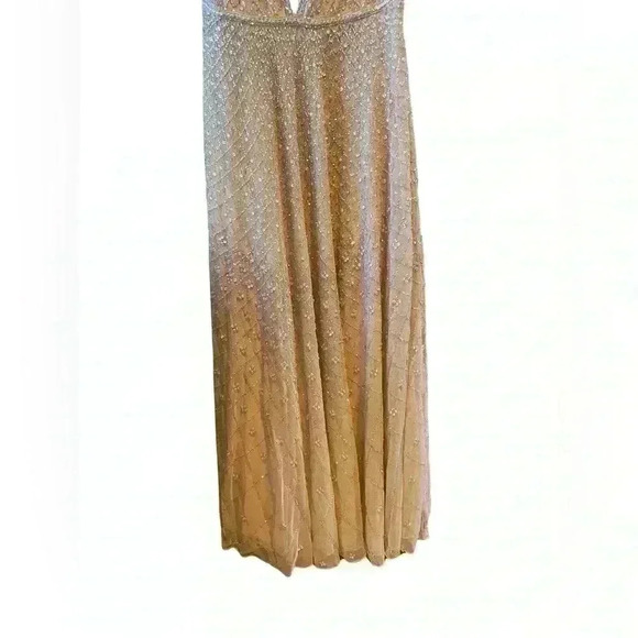 NWT Mac Duggal Size 10 Sleeveless Beaded Open Back Gown Nude Silver - Picture 7 of 14